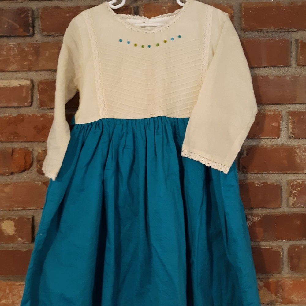 WDW Size 7 VGUC Blue Victorian Little Den